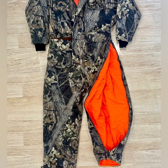 Cabela’s Reversible Camouflage Coveralls - Picture 9 of 11